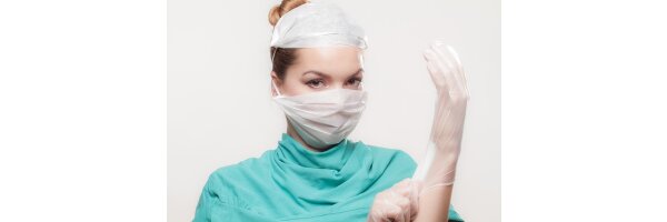 Handschuhe und Mundschutz